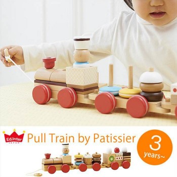 Ξύλινο συρόμενο τρενάκι γλυκών για παιδιά 3+ ετών